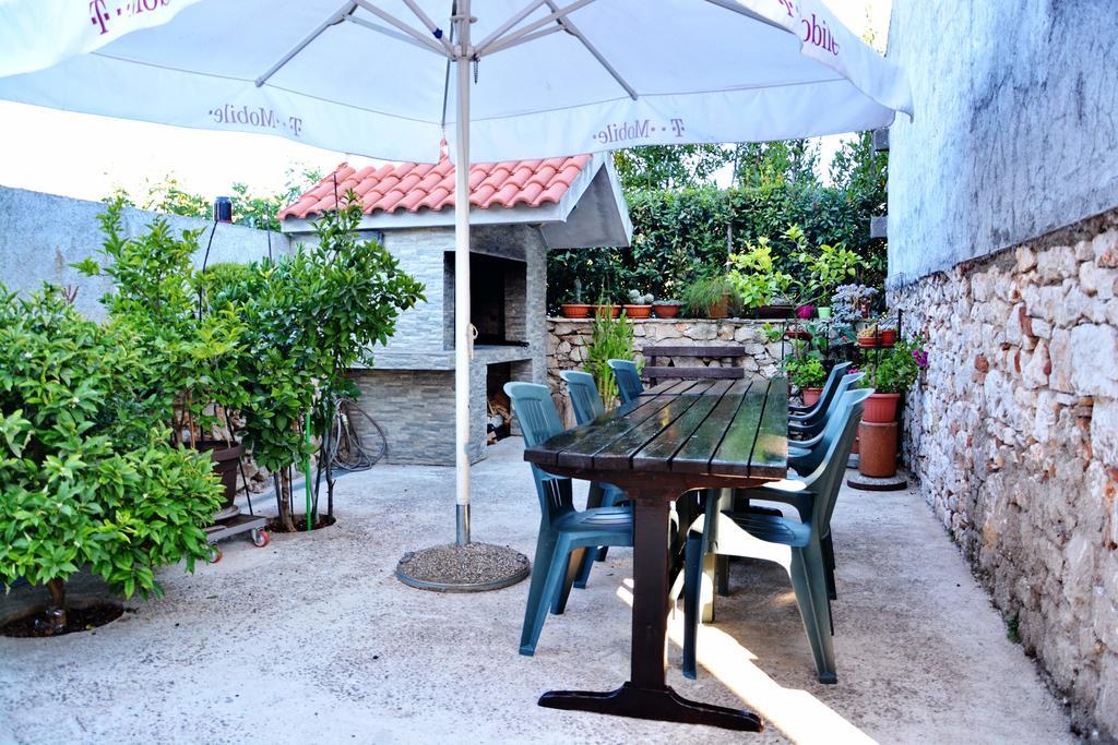 Apartment Vip ซาดาร์ ภายนอก รูปภาพ